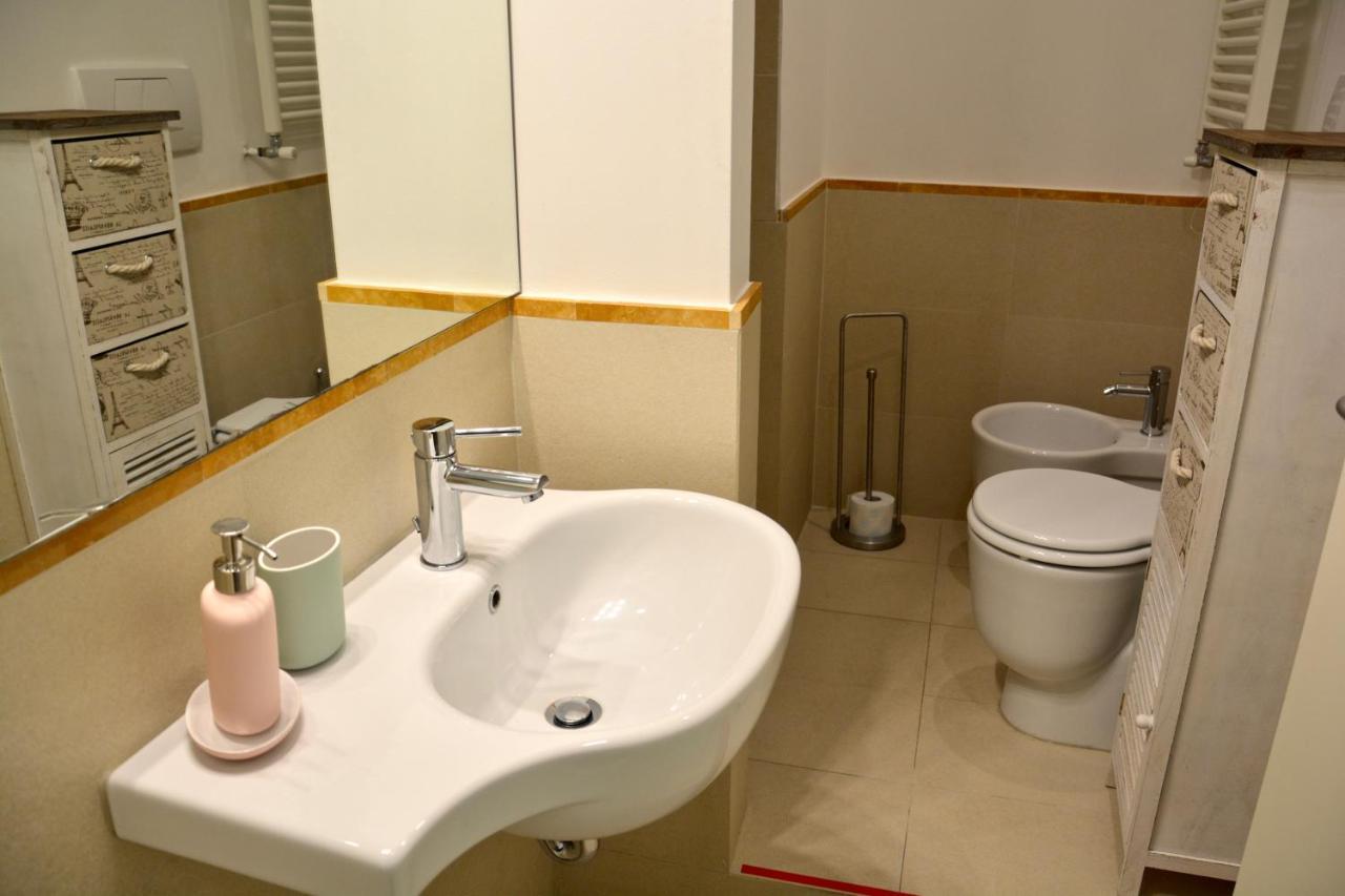 Casa Della Vetra Hotel Milaan Buitenkant foto